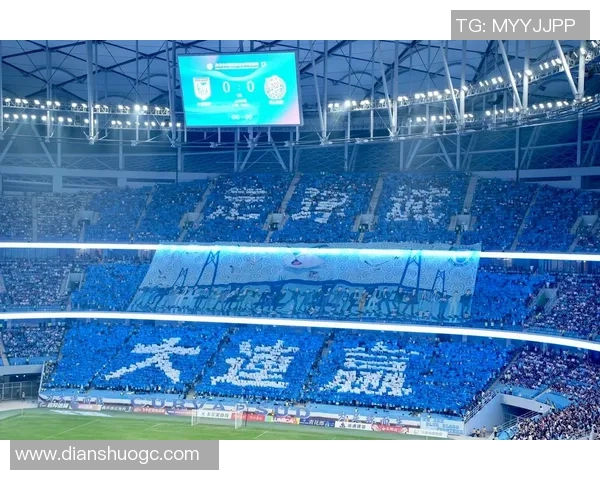 足球明星与他们的主题曲：音乐与运动的完美结合之旅